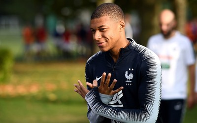 爱游戏-劳塔罗和梅西默契度提升